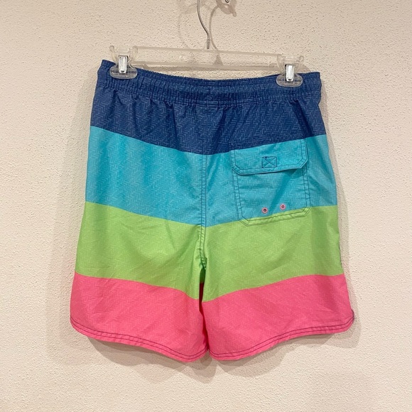 Vineyard Vines Chappy Swim Trunks Boys' Size Large 4-Pieced Colorblock - Picture 3 of 3